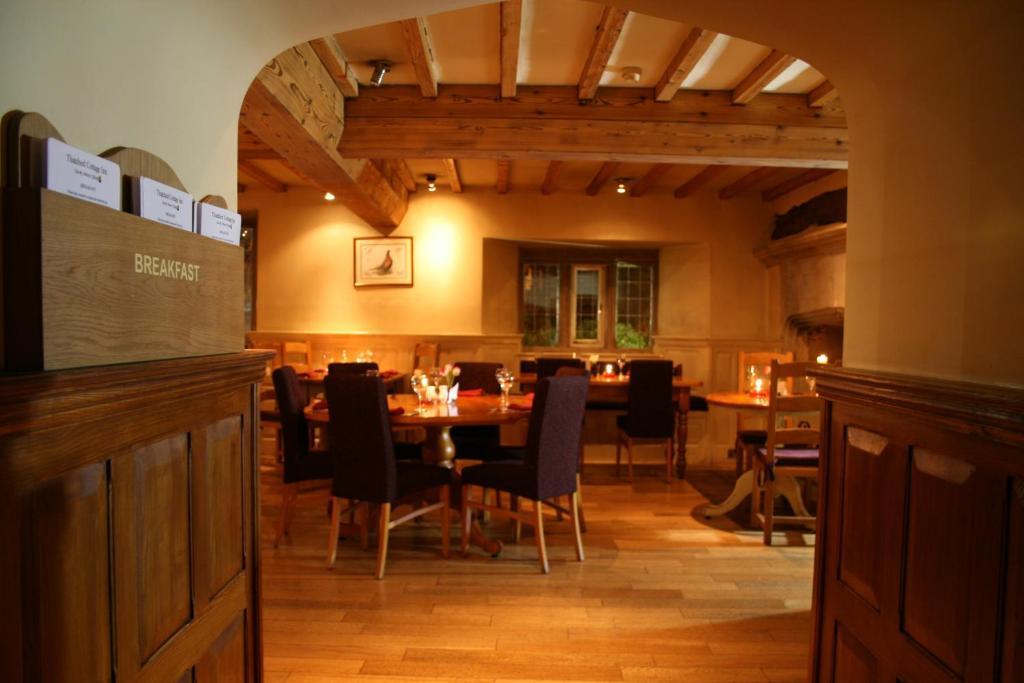 Thatched 4*